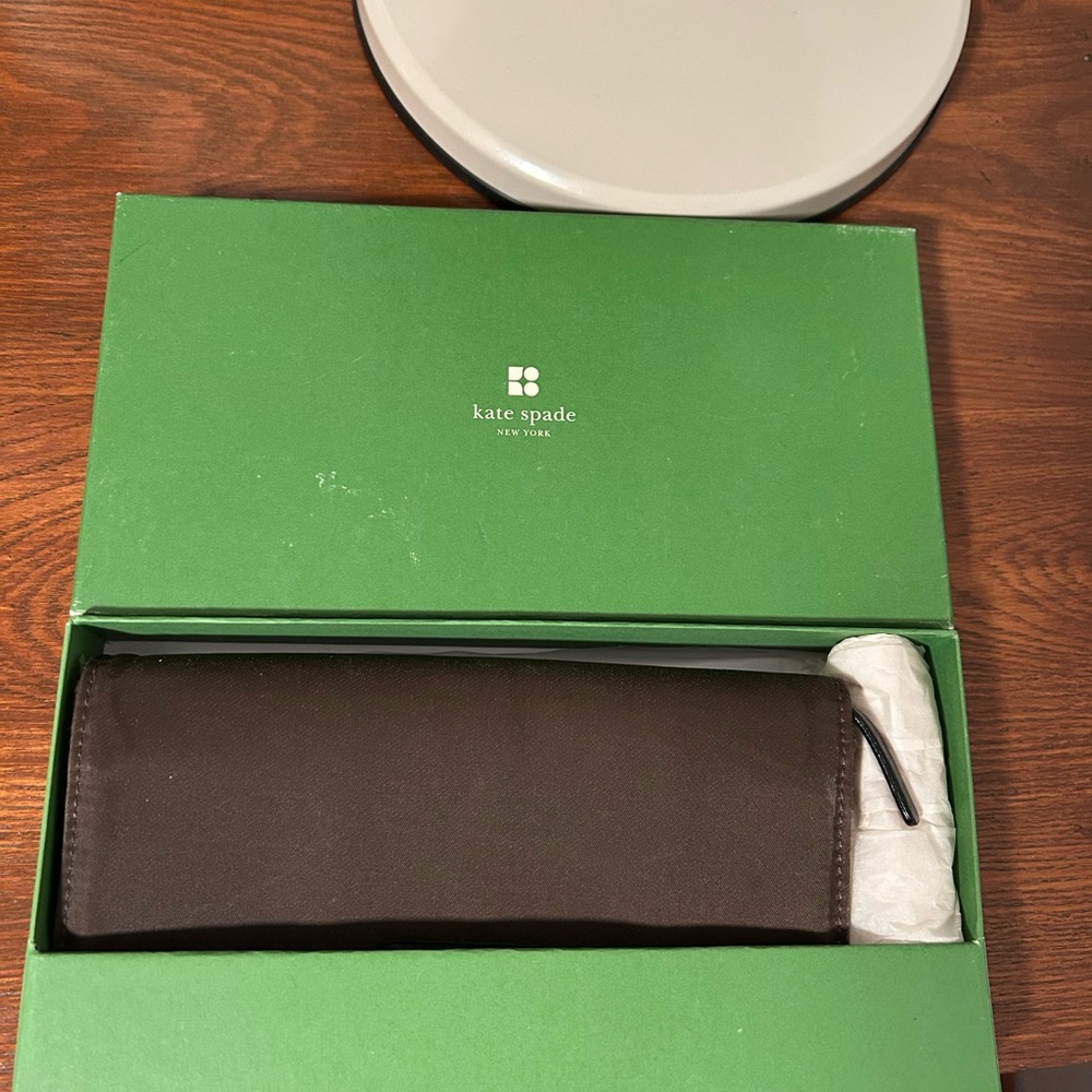 Kate Spade Chocolate Brown Wallet